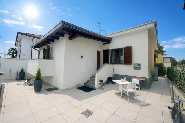 Villa in vendita a Vercelli - foto 1