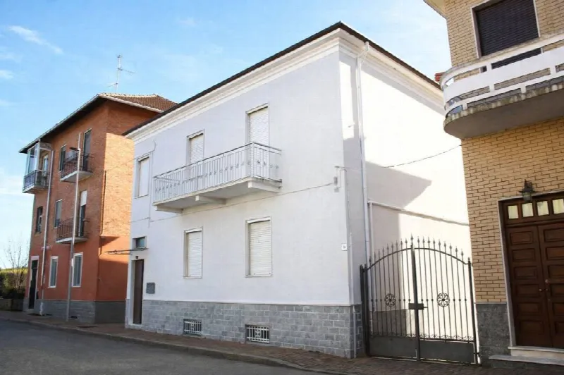 Villa in vendita a Vercelli - foto 1