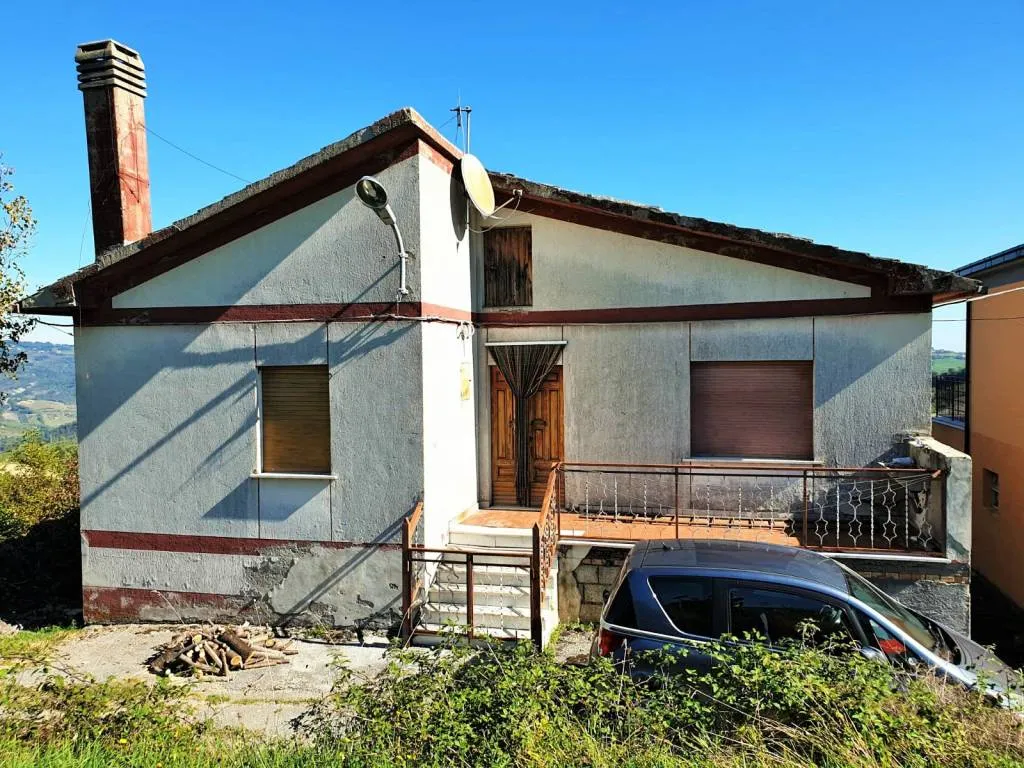 Casa Indipendente in vendita a Castelli - foto 2