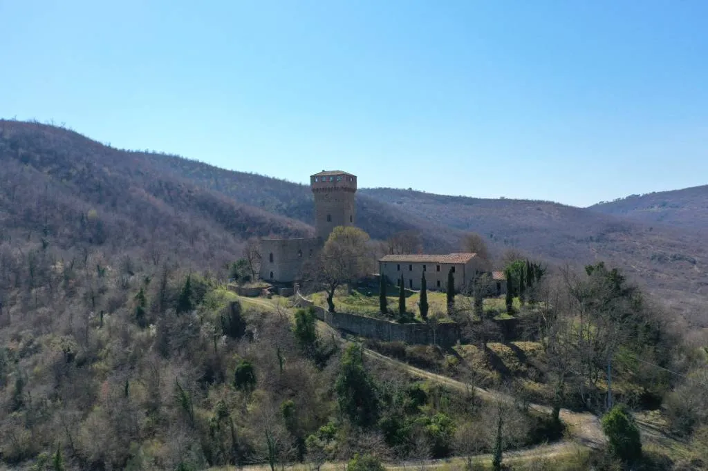 Rustico/Casale in vendita a Passignano sul Trasimeno - foto 3
