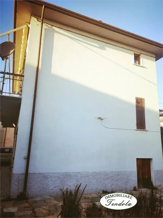 Casa Indipendente in vendita a Ortonovo - foto 3