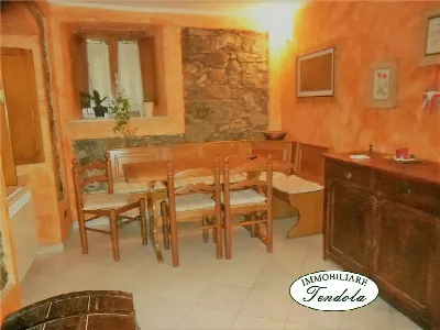 Casa Indipendente in vendita a Castelnuovo... - foto 1