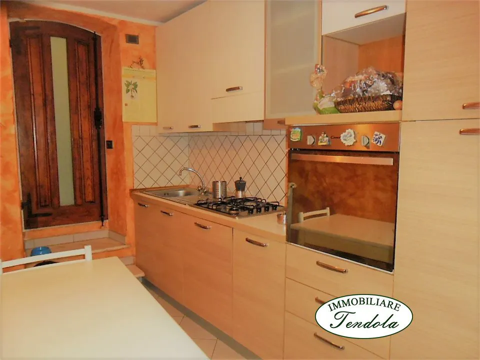 Casa Indipendente in vendita a Castelnuovo Magra - foto 3