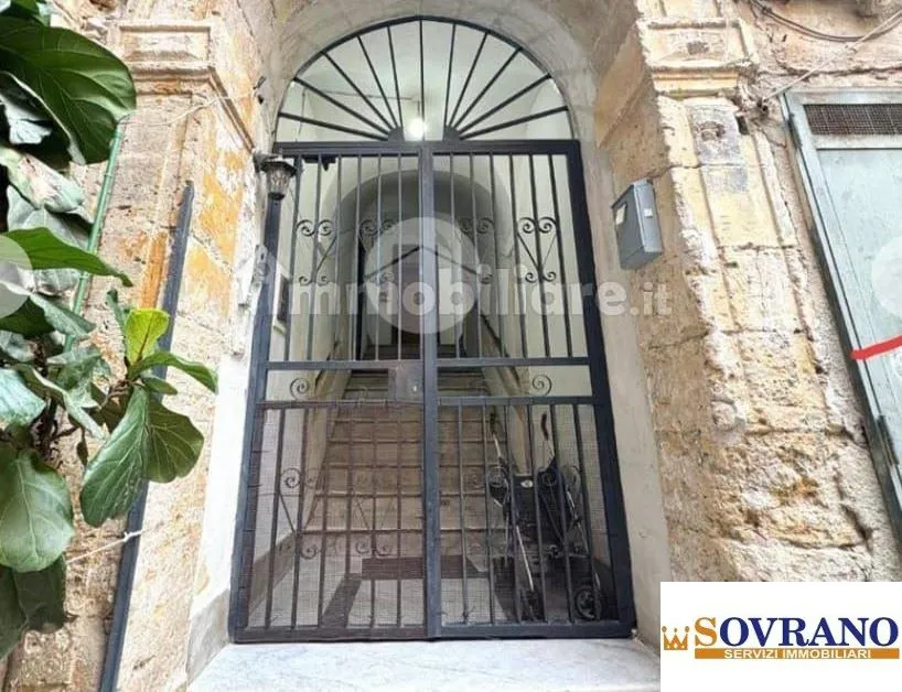 Appartamento in vendita a Palermo, Centro Storico - foto 2