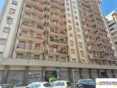 Appartamento in vendita a Palermo, Calataf... - foto 1