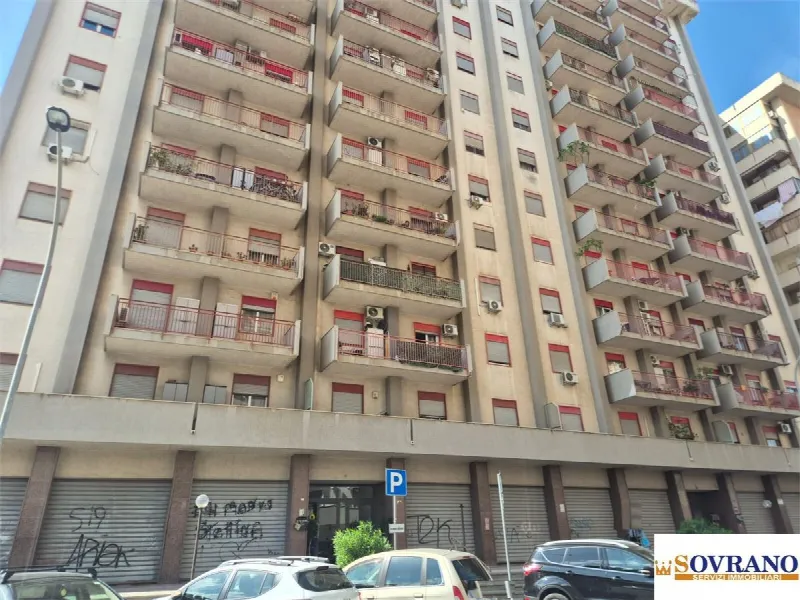 Appartamento in vendita a Palermo, Calatafimi Bassa, Indipendenza, Zisa, Università - foto 1