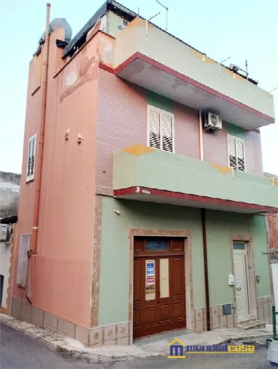 Casa Indipendente a Pachino