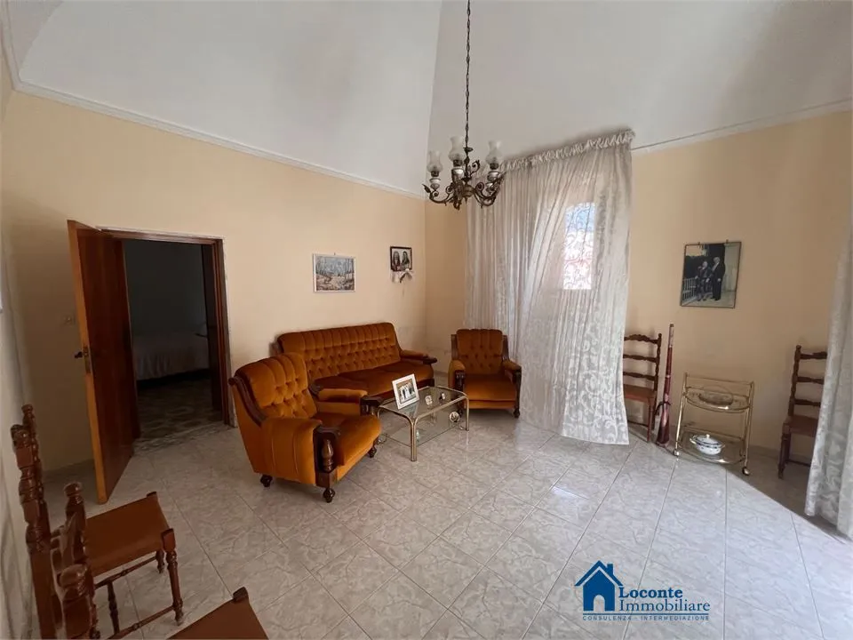 Casa Indipendente in vendita a Cellamare - foto 4