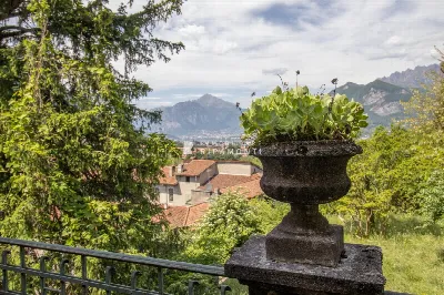 Villa a Valgreghentino