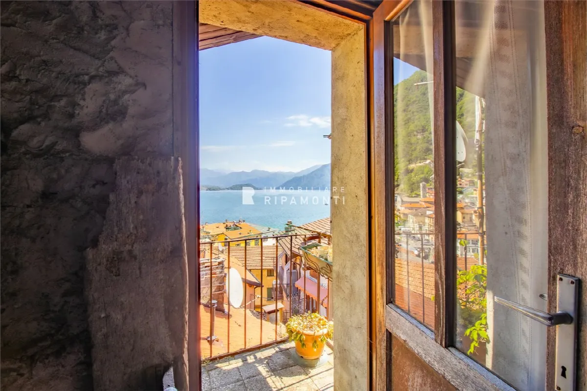 Casa Indipendente in vendita ad Argegno - foto 3