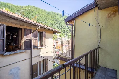 Casa Indipendente in vendita ad Argegno - foto 4