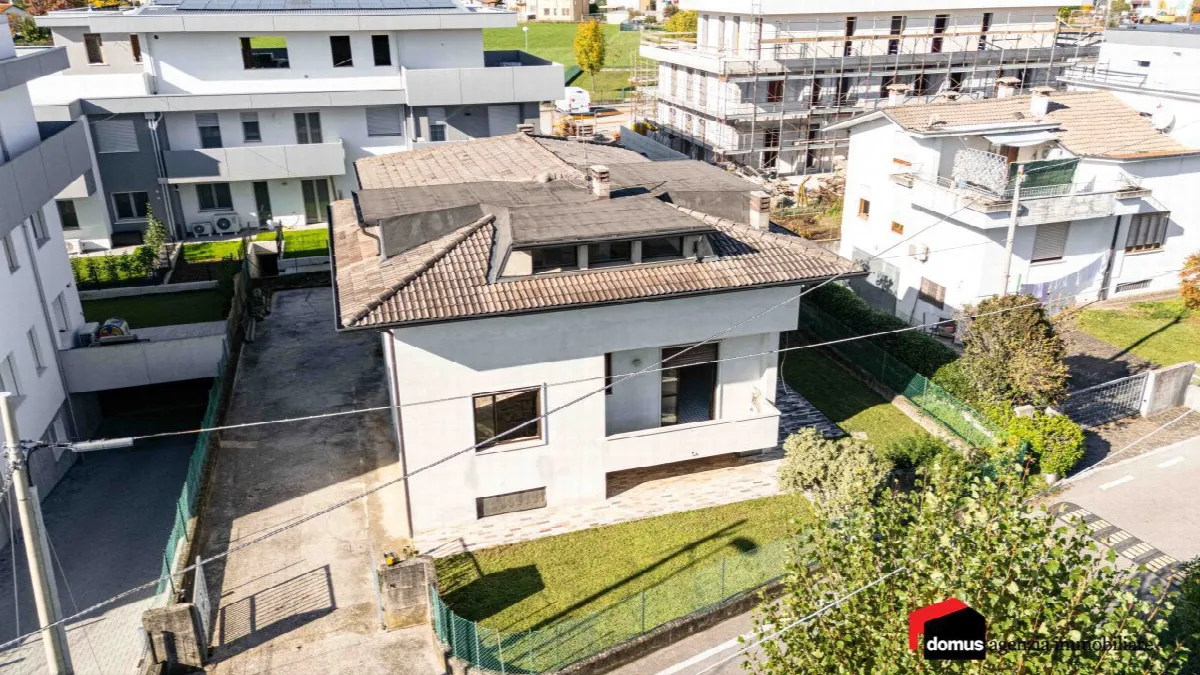 Villa in vendita a Thiene - foto 2