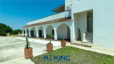 Villa in vendita a Supersano - foto 1