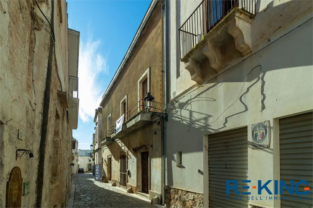 Palazzo/Stabile in vendita a Racale - foto 3