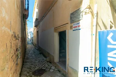 Palazzo/Stabile in vendita a Racale - foto 4