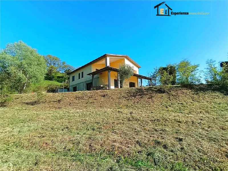 Villa in vendita a Collevecchio - foto 1