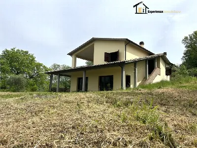 Villa in vendita a Collevecchio - foto 2