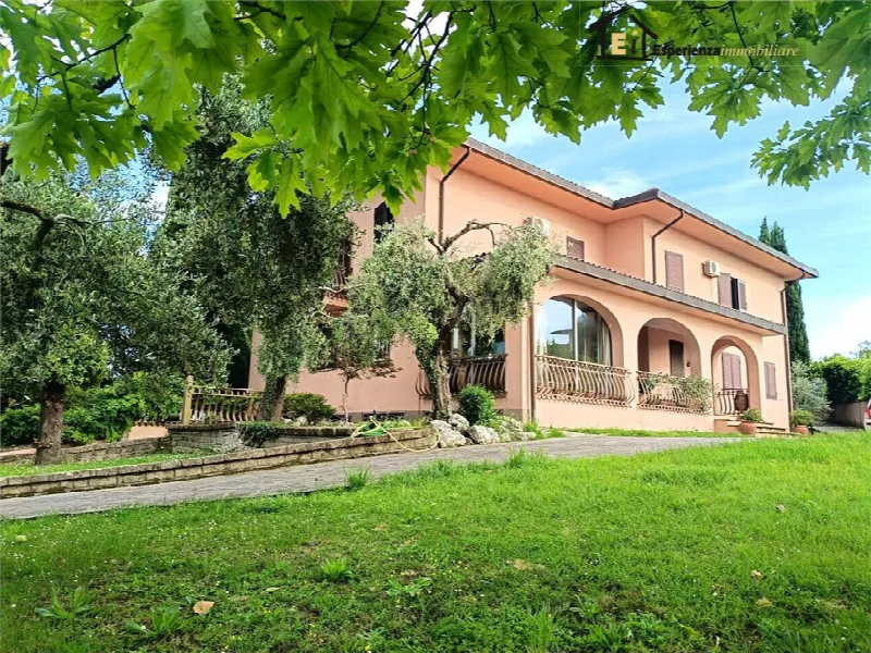 Villa in vendita a Calvi dell'Umbria - foto 1
