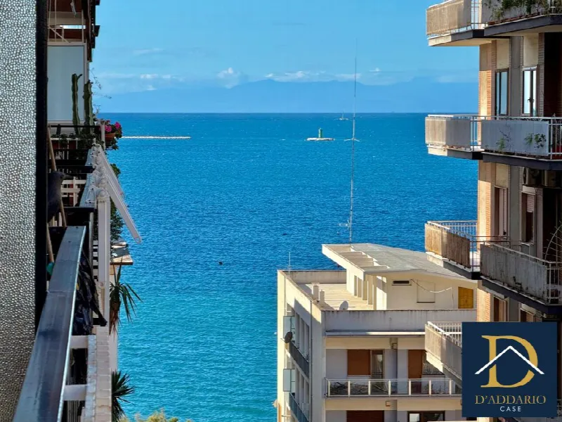 Appartamento in vendita a Taranto, Tre Carrare, Italia, Montegranaro - foto 1