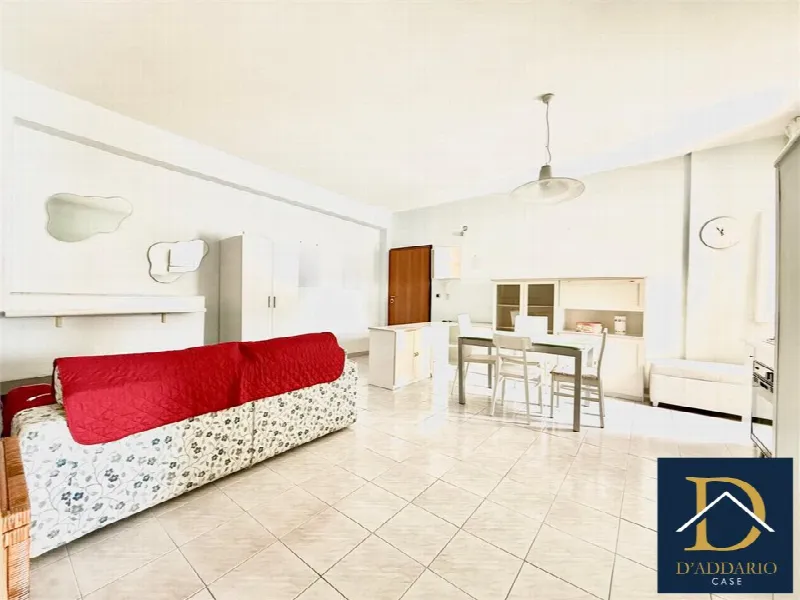 Appartamento in vendita a Taranto, Tre Carrare, Italia, Montegranaro - foto 1