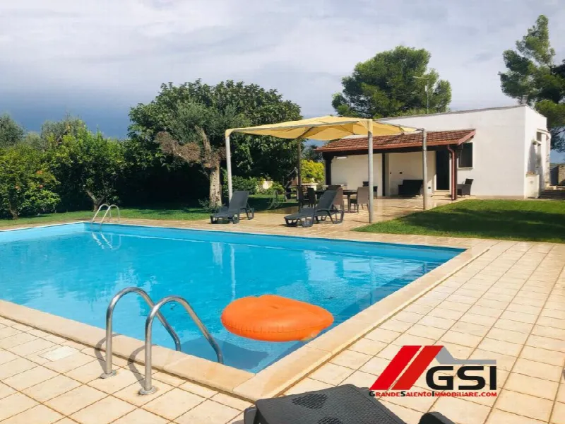 Villa in vendita a San Vito dei Normanni - foto 1
