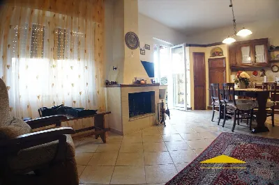Casa Indipendente in vendita a Massa, Mirt... - foto 4