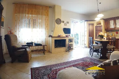 Casa Indipendente in vendita a Massa, Mirt... - foto 8