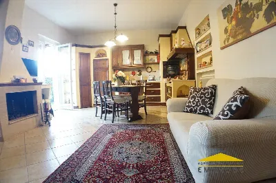 Casa Indipendente in vendita a Massa, Mirt... - foto 9