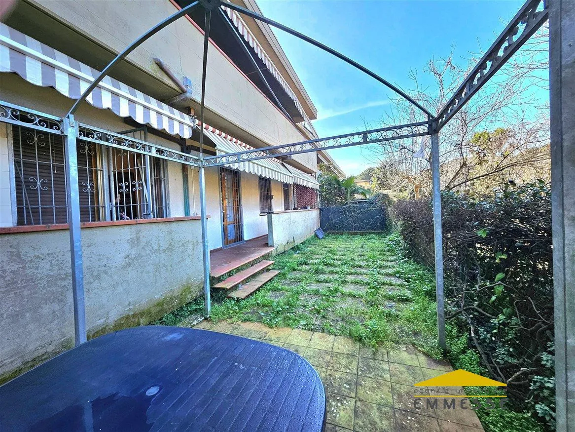 Appartamento in vendita a Massa, Marina Di Massa - foto 2
