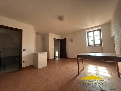 Palazzo/Stabile in vendita a Villafranca i... - foto 8