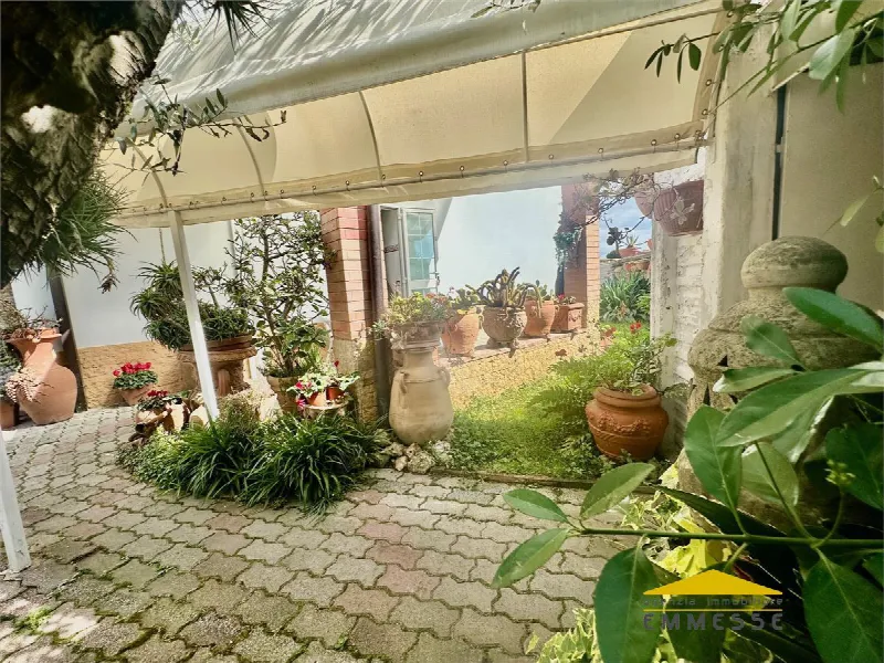 Casa Indipendente in vendita a Massa, Mirteto, Romagnano - foto 1