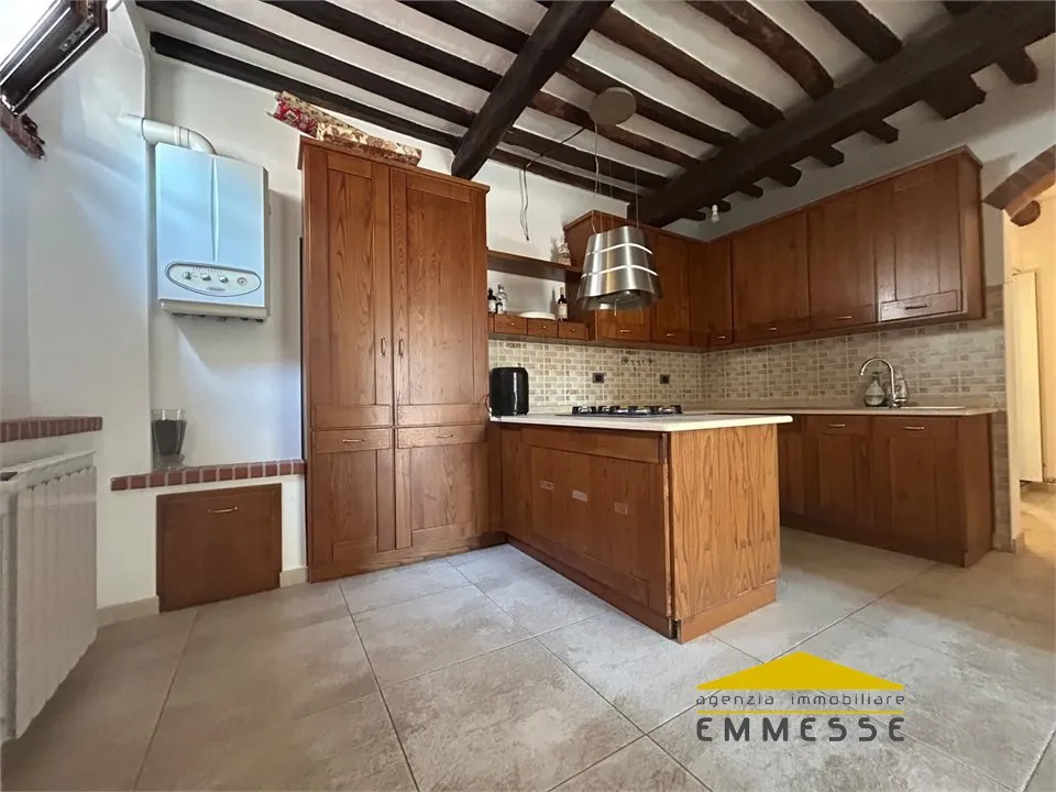 Appartamento in vendita a Carrara, Centro - foto 3