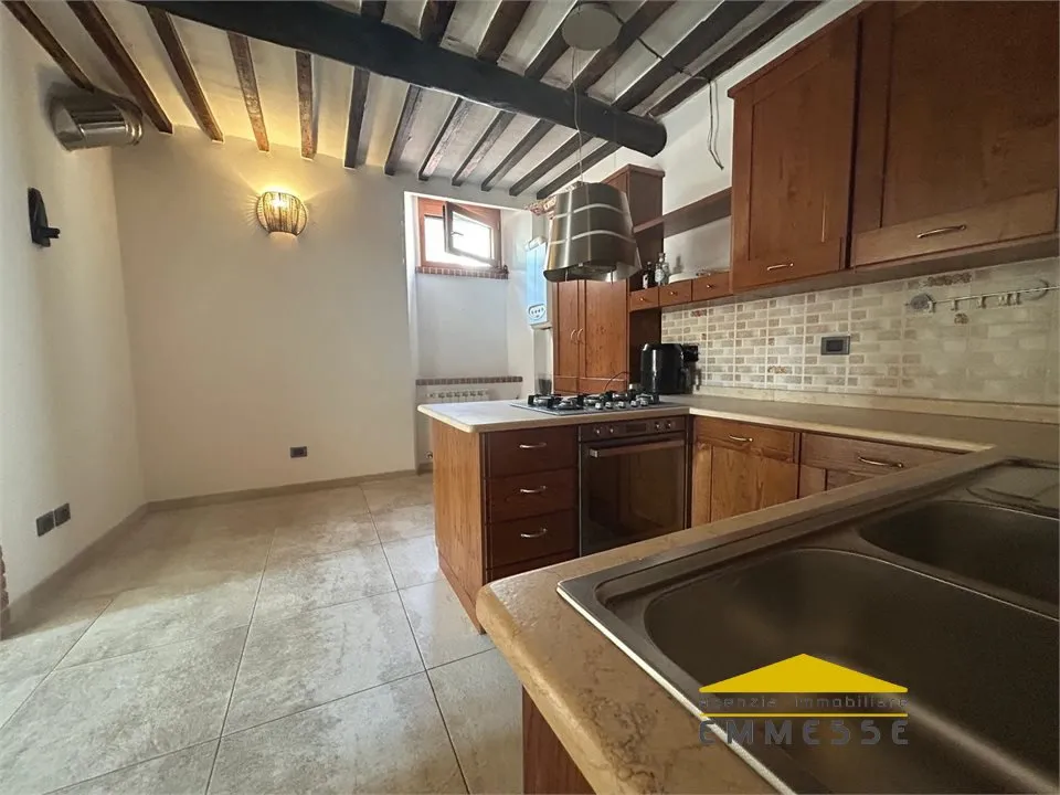 Appartamento in vendita a Carrara, Centro - foto 4