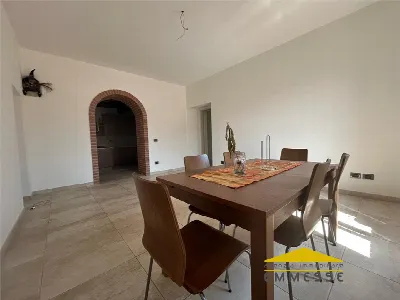 Appartamento in vendita a Carrara, Centro - foto 7