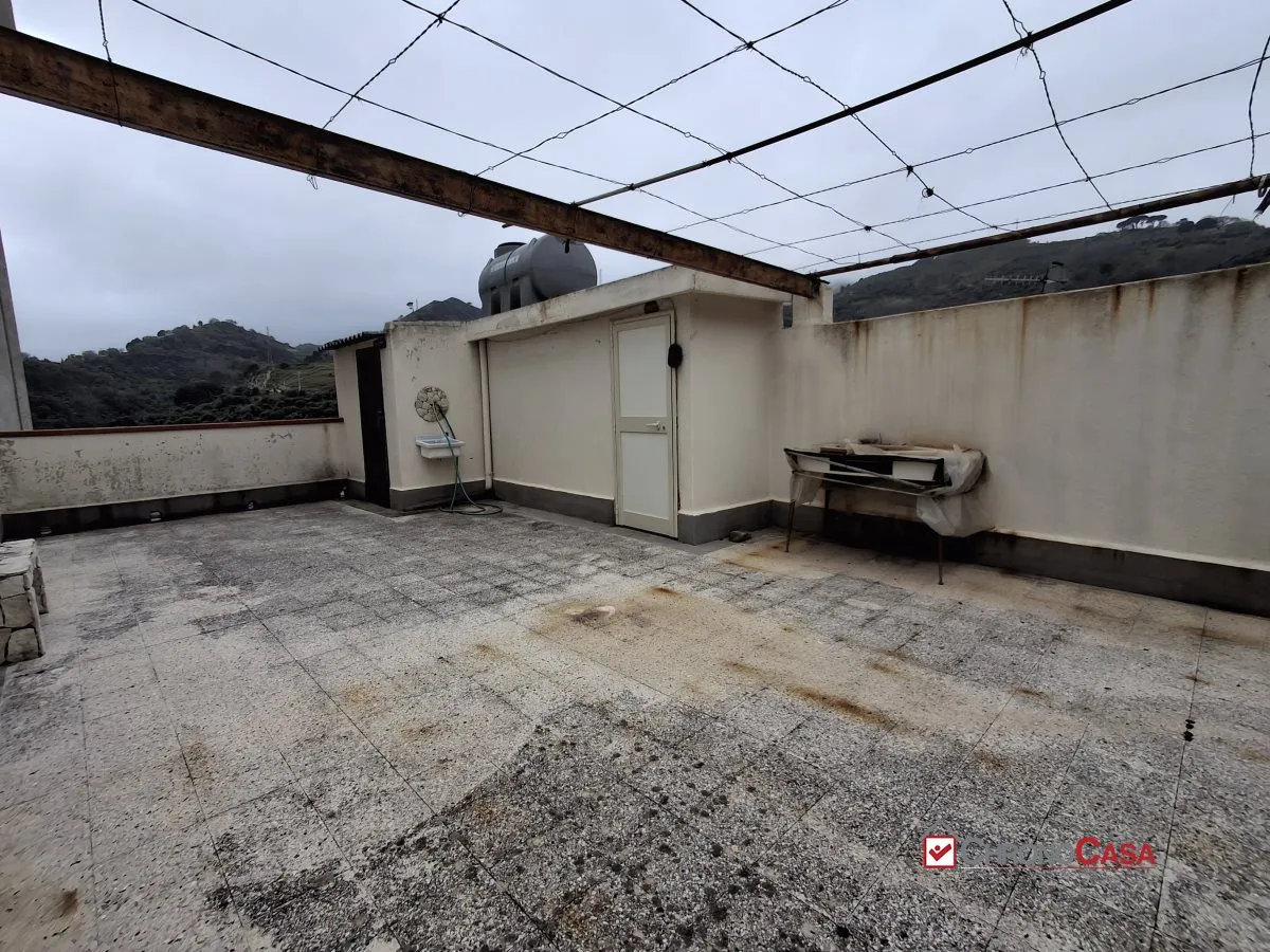Casa Indipendente in vendita a Messina, Villaggio Santo, Camaro, Gazzi - foto 3