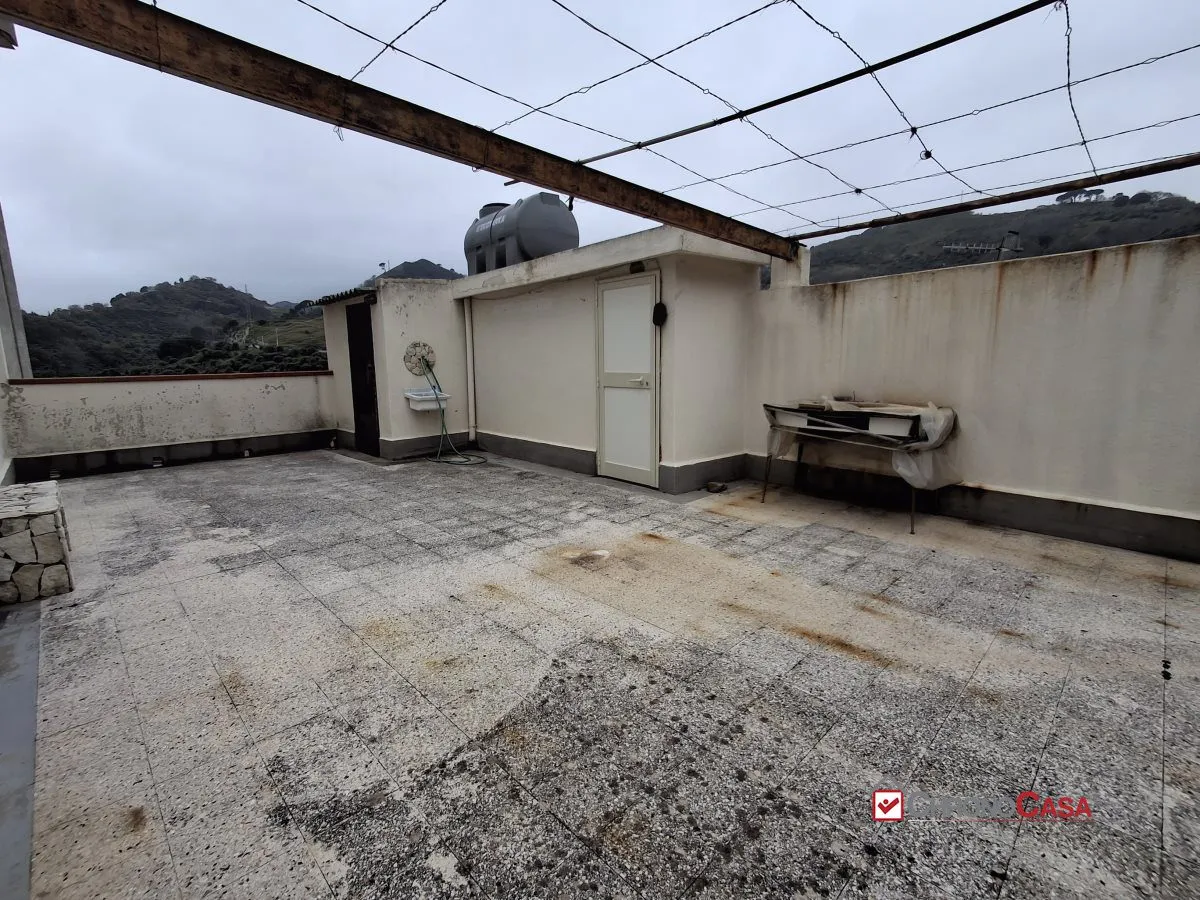 Casa Indipendente in vendita a Messina, Villaggio Santo, Camaro, Gazzi - foto 4