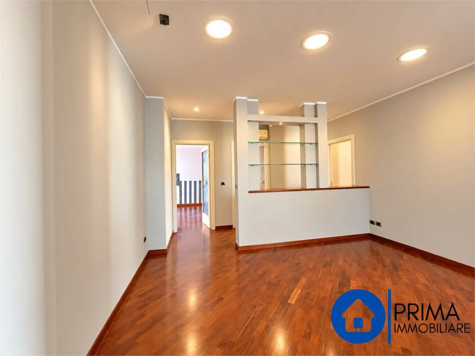 Appartamento in vendita a Terni, Centro, Centro Storico - foto 2