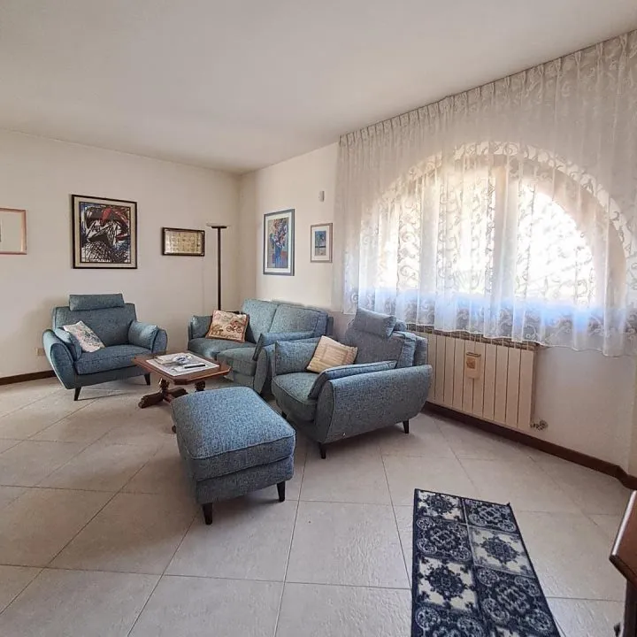 Villa in vendita a Massarosa - foto 1