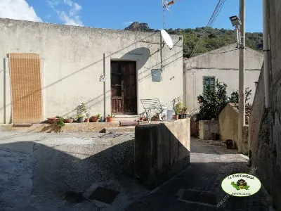 Casa Indipendente a Savoca