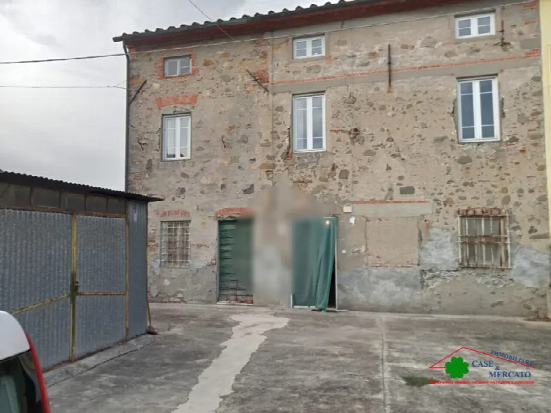 Casa Indipendente in vendita a Capannori - foto 1