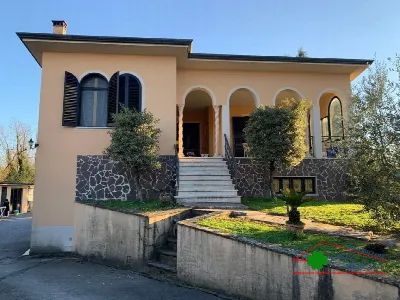 Villa a Capannori