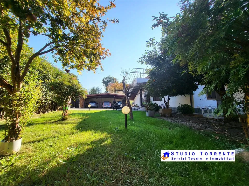 Villa in vendita a Senago - foto 2
