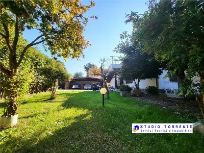 Villa in vendita a Senago - foto 2