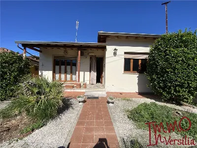 Villa in vendita a Massarosa - foto 1