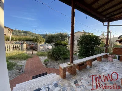 Villa in vendita a Massarosa - foto 2