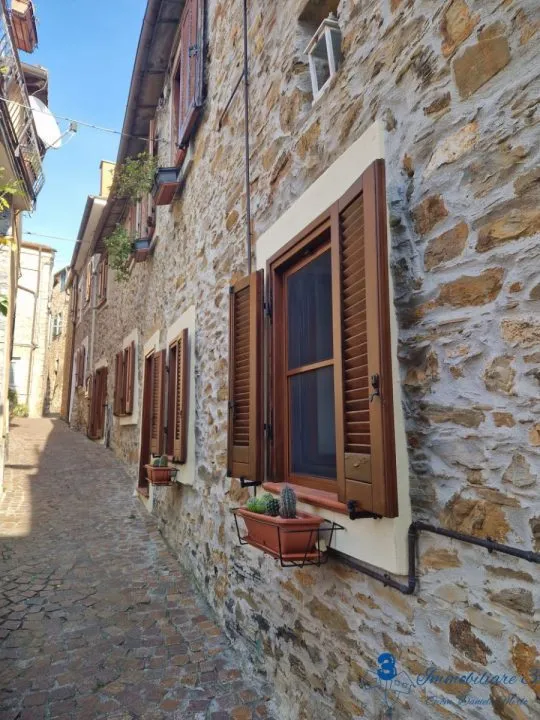 Rustico/Casale in vendita a Garlenda - foto 2