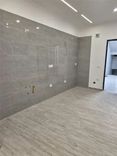 Appartamento in vendita a Torre Annunziata... - foto 2