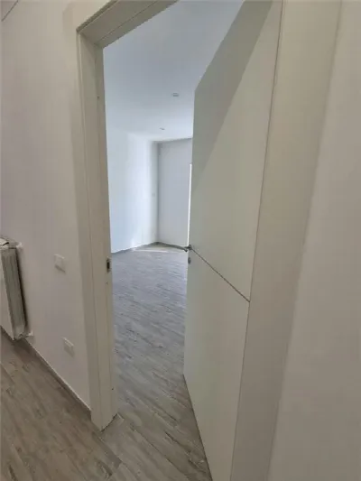 Appartamento in vendita a Torre Annunziata... - foto 4