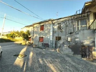 Villa in vendita a Elice - foto 1