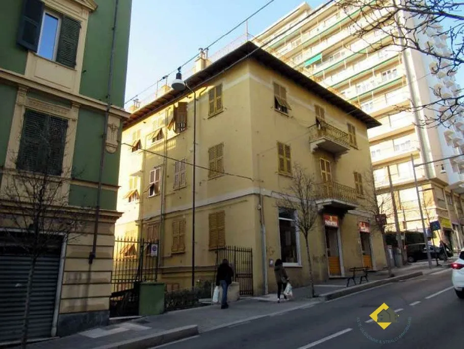 Appartamento in vendita a Genova, Centro - foto 2